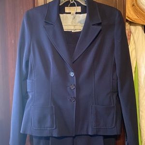 Pret A Porter Pant Suit